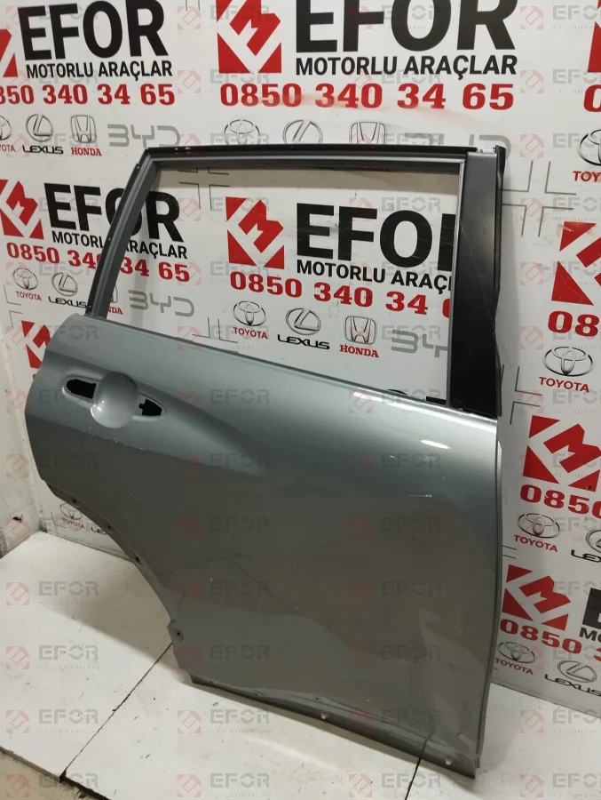 TOYOTA Corolla Cross SAĞ ARKA KAPI 22-245 - 