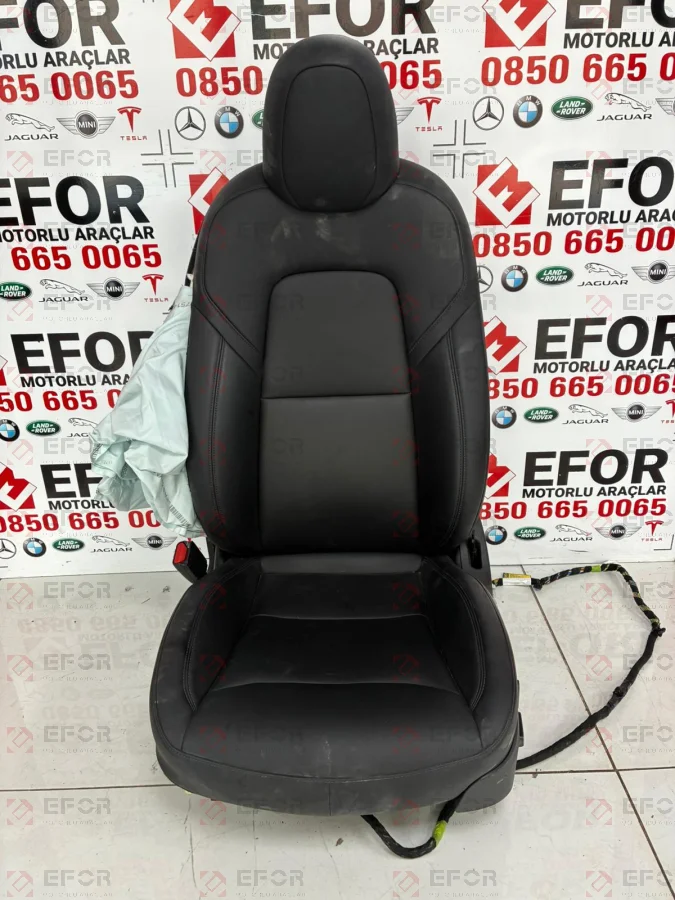 TESLA Model Y Ön Emniyet Kemeri