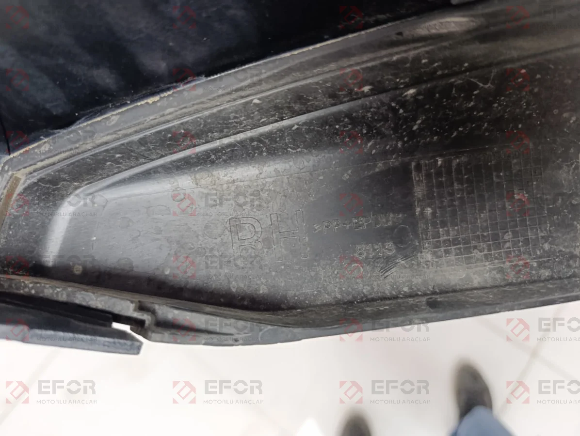 LAND ROVER Range Rover Sağ Ön Panel