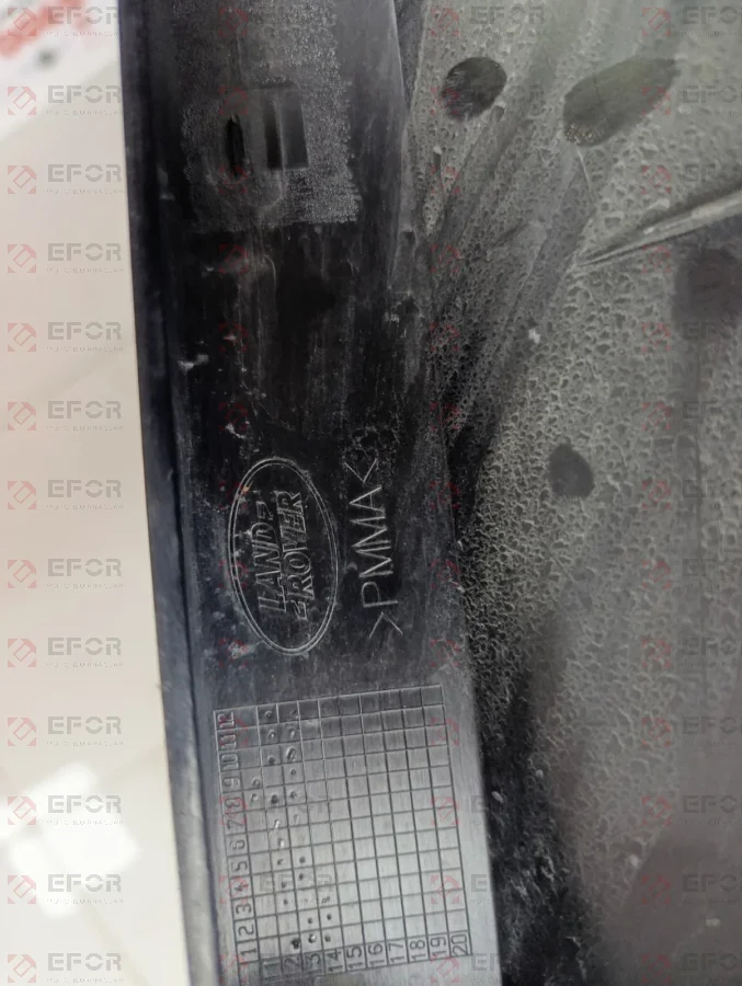 LAND ROVER Range Rover Sağ Ön Panel