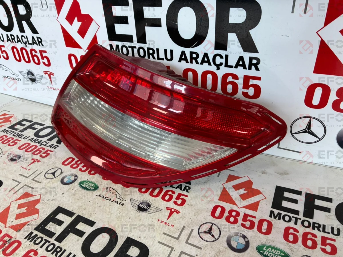 MERCEDES BENZ C Serisi Sağ Arka Stop Lambası