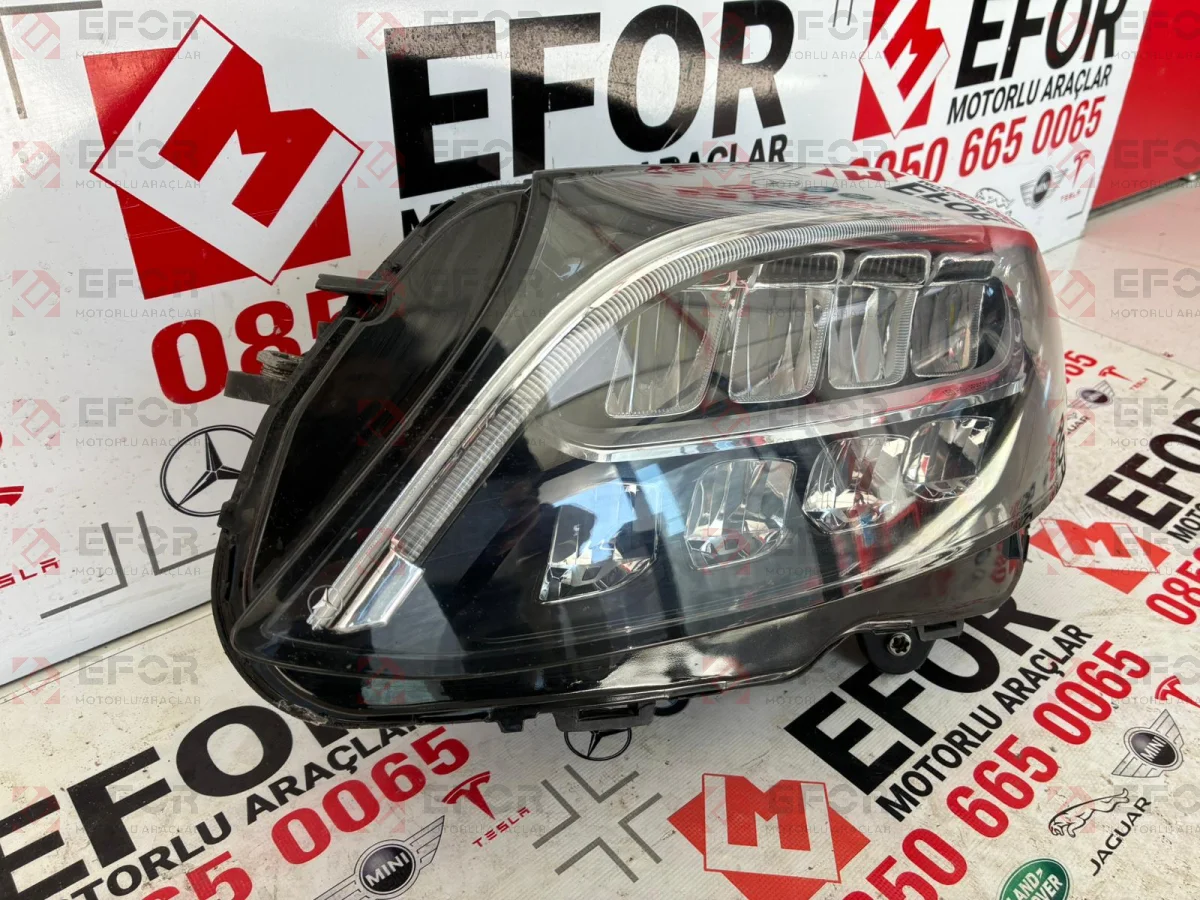 MERCEDES BENZ C Serisi Sol Ön Far Lambası