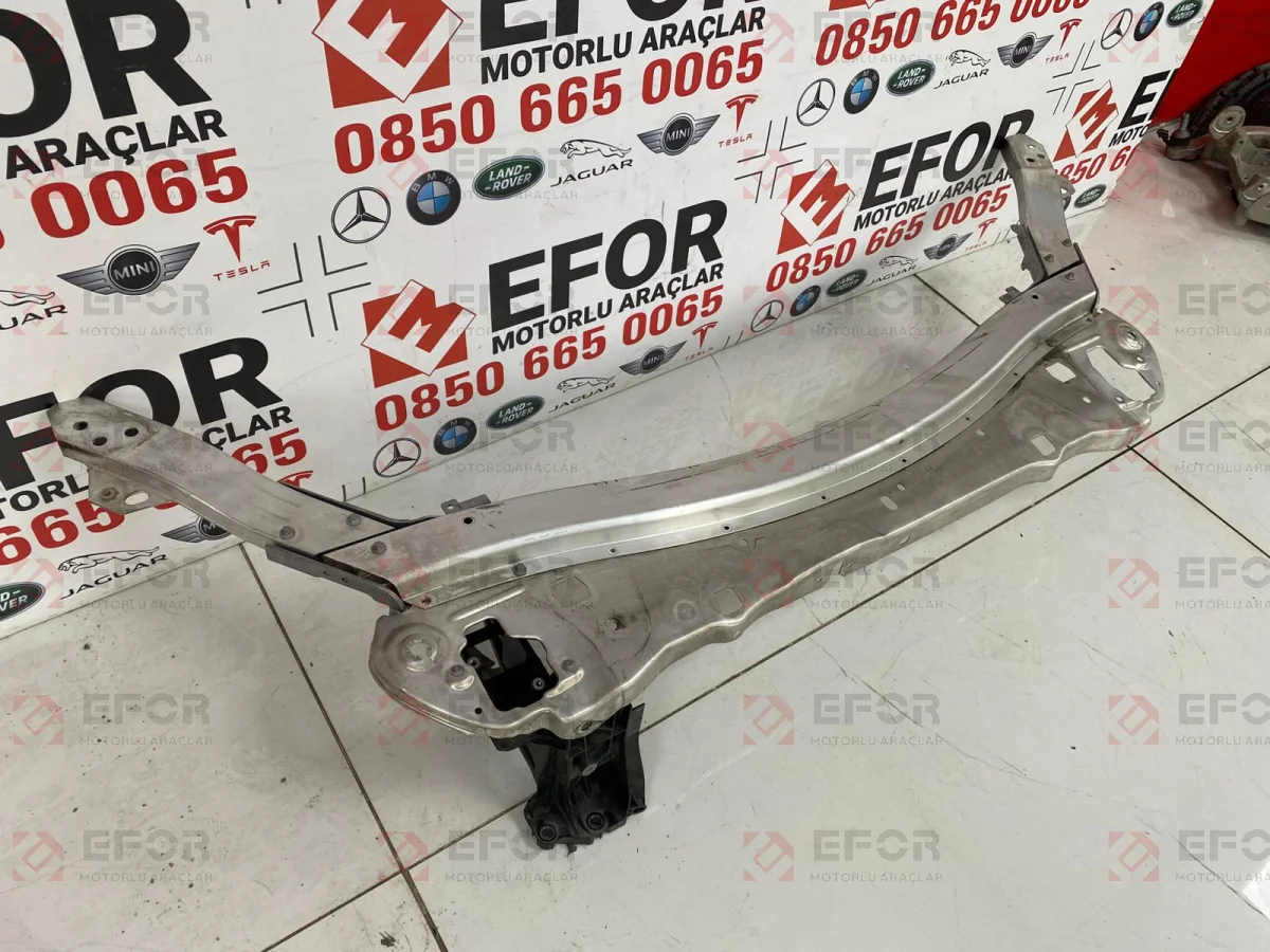 MERCEDES BENZ C Serisi Ön Panel
