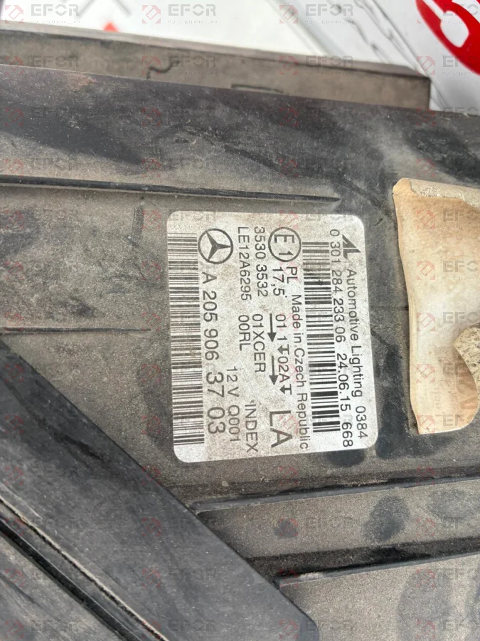 MERCEDES BENZ C Serisi Sol Ön Far Lambası