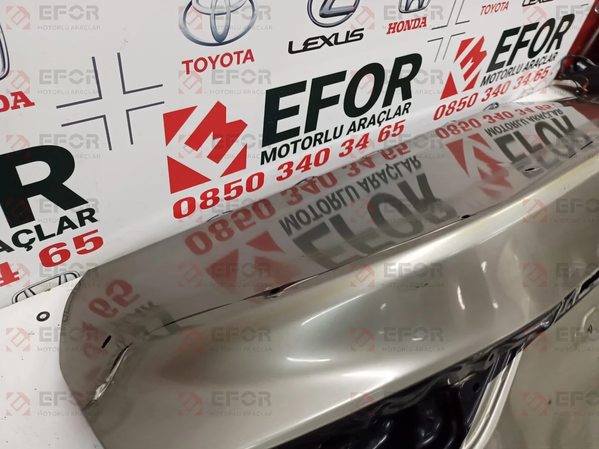 LEXUS ES Bagaj Kapağı