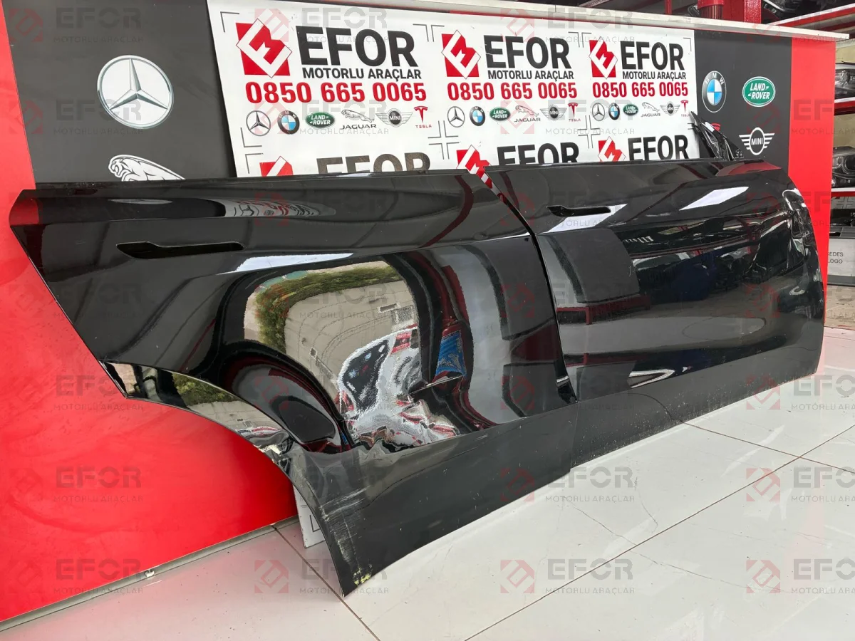 TESLA Model Y Ön Kapı