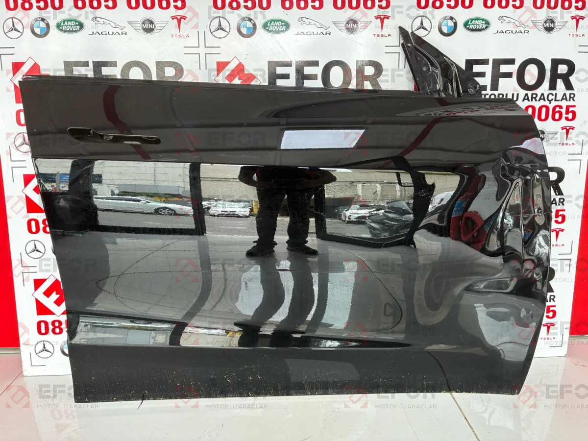 TESLA Model Y Ön Kapı