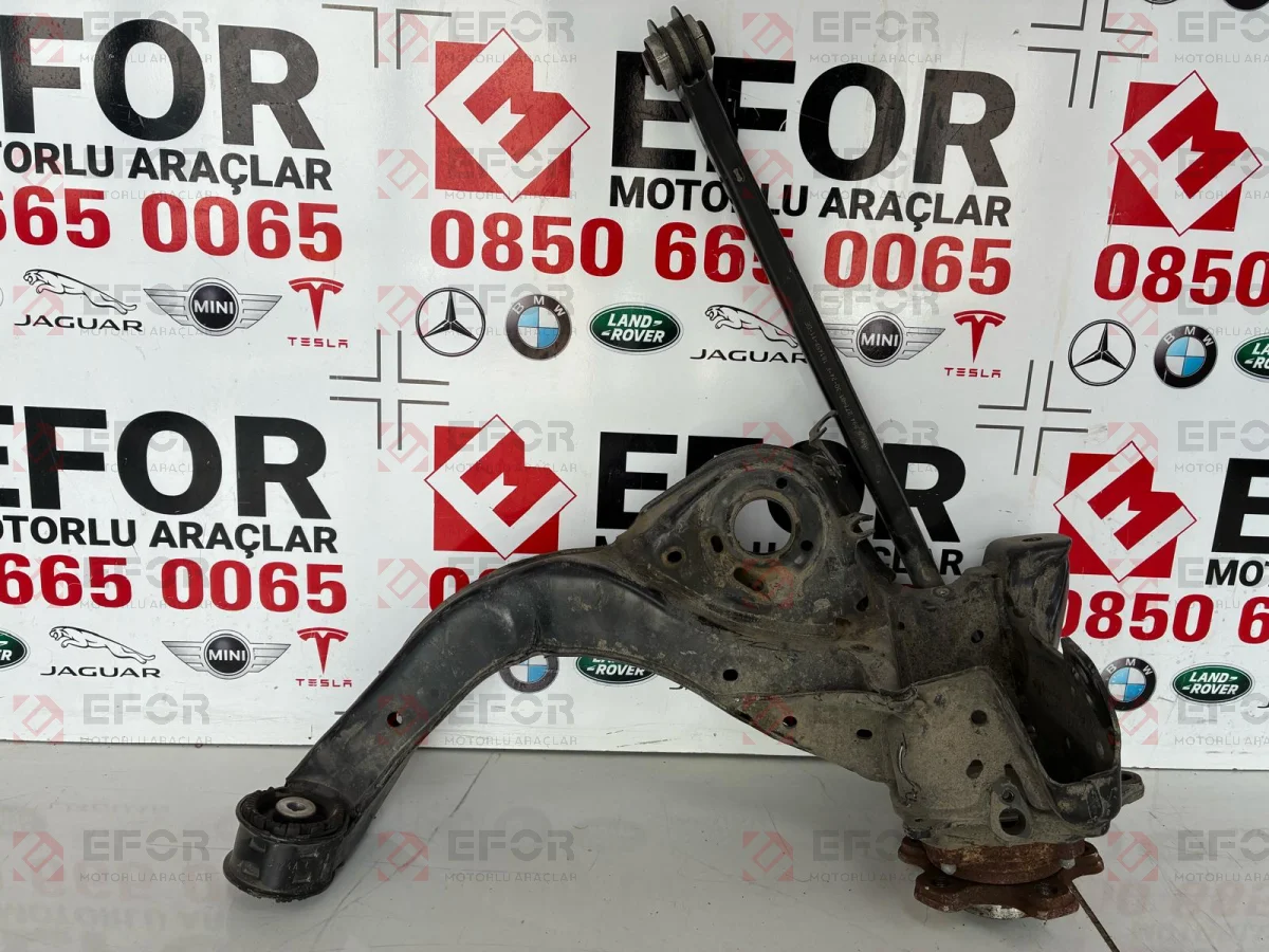 BMW 1 Serisi Arka Traversler
