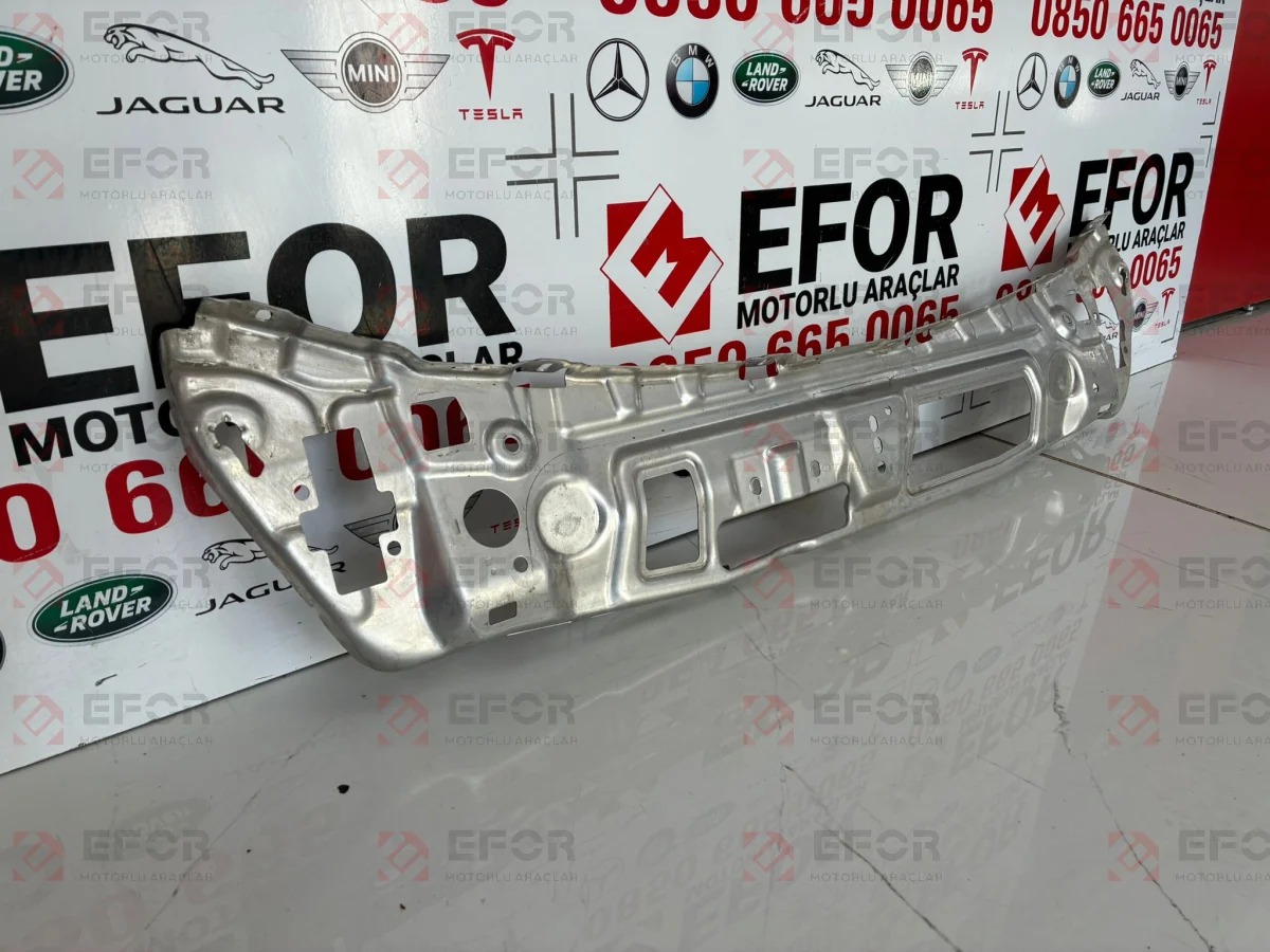 MERCEDES BENZ E Serisi Ön Panel