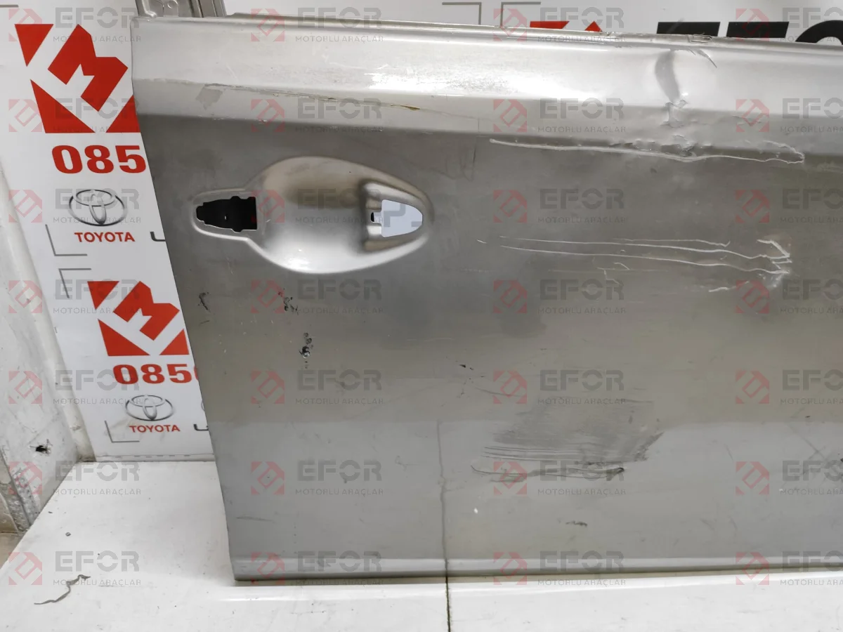 TOYOTA AURIS SAĞ ÖN - 2013-2018