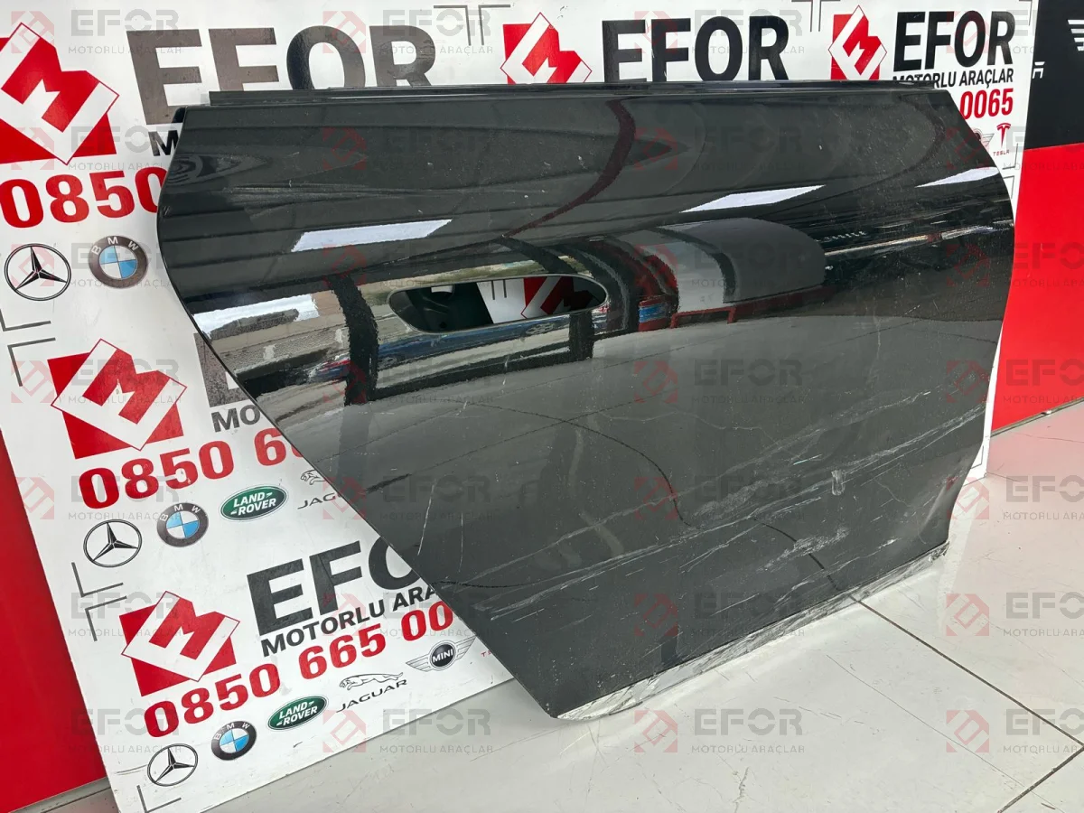 MERCEDES BENZ EQS Arka Kapı