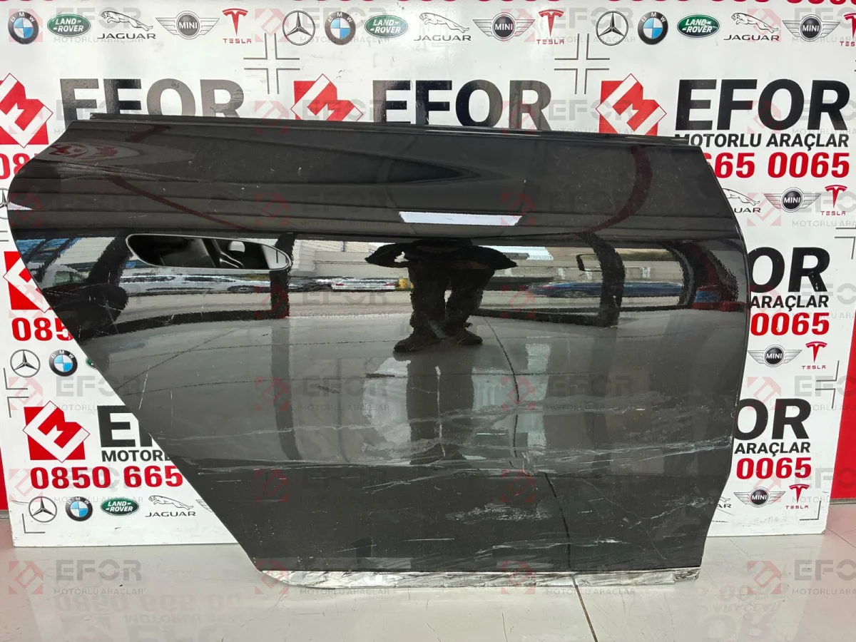 MERCEDES BENZ EQS Arka Kapı
