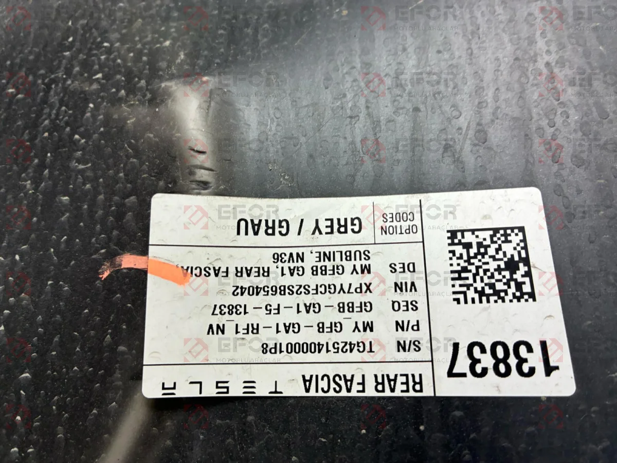 TESLA Model Y Arka Tampon