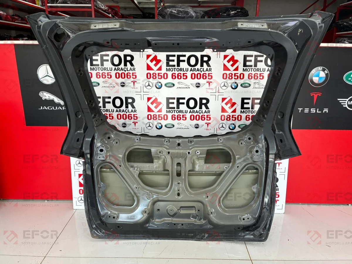 TESLA Model Y Arka Bagaj Kapağı