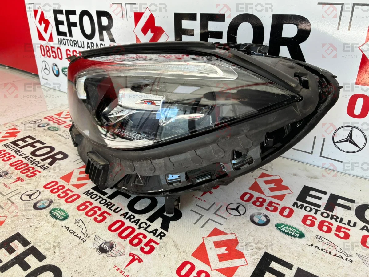 MERCEDES BENZ C Serisi Sol Ön Far Lambası