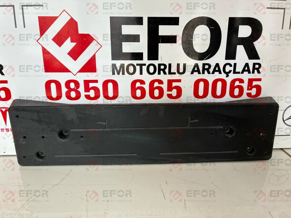 BMW X1 Plaka Kuşağı