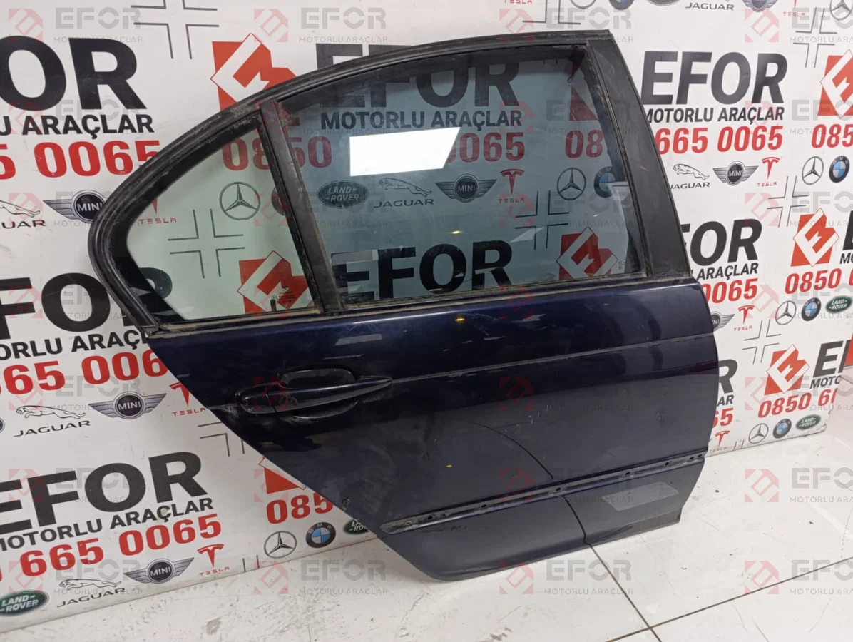 BMW 3 Serisi Arka Kapı