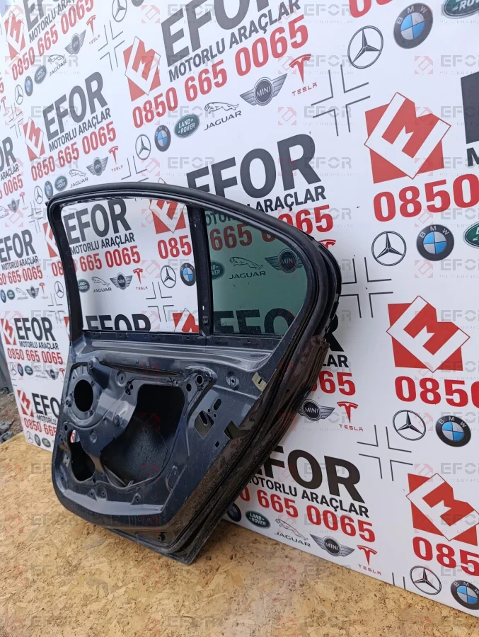 BMW 3 Serisi Sağ Arka Ön Kapı