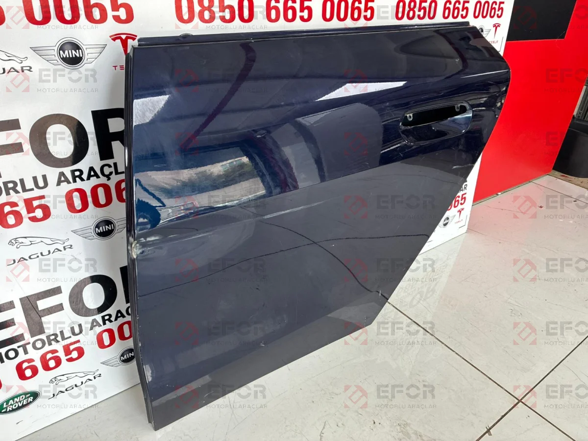 BMW 4 Serisi Arka Kapı