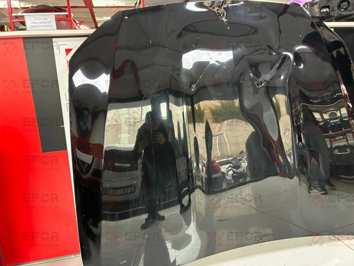 MERCEDES BENZ E Serisi Motor Kaputu