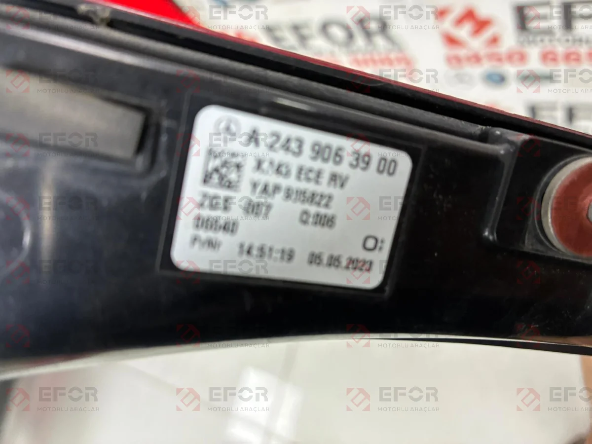 MERCEDES BENZ EQB Arka Stop Lambası