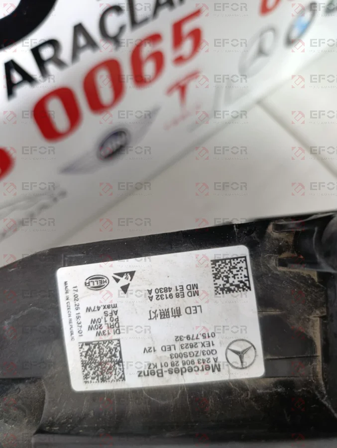 MERCEDES BENZ GLB Sağ Ön Far Lambası