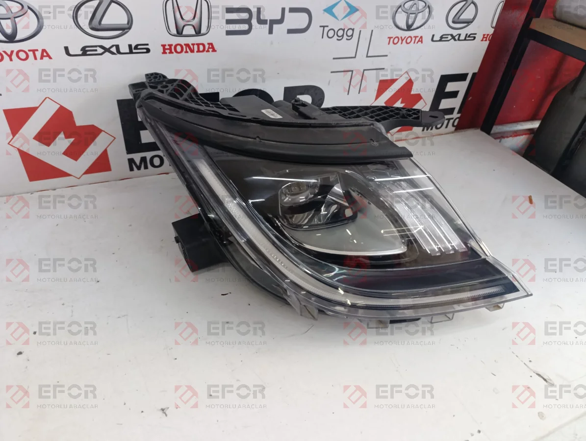 BYD Dolphin Sağ Far Lambası 2024