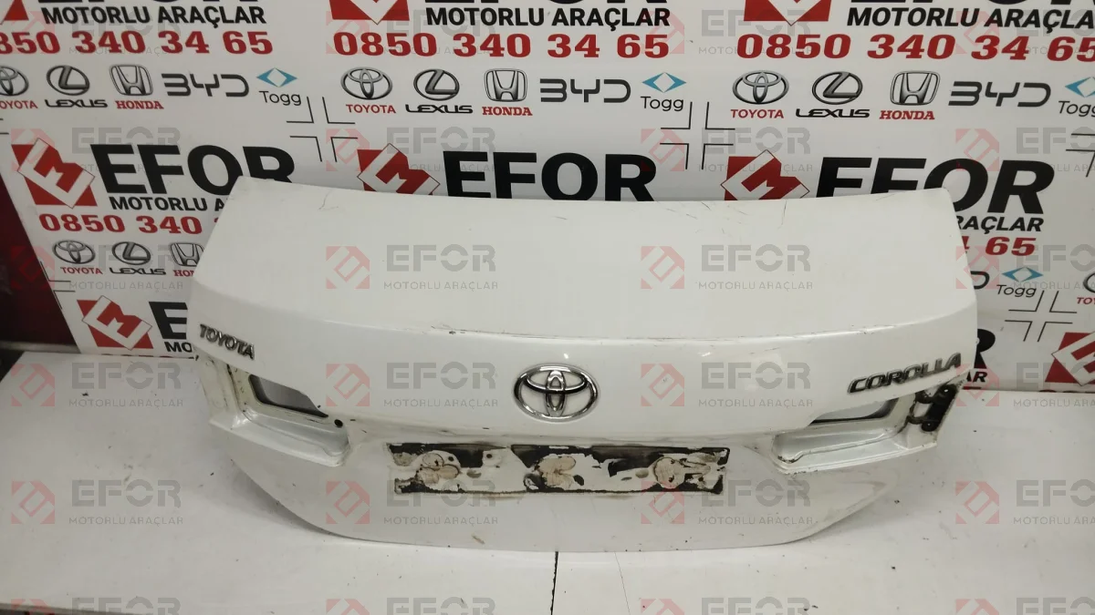 TOYOTA Corolla Bagaj Kapağı 2013