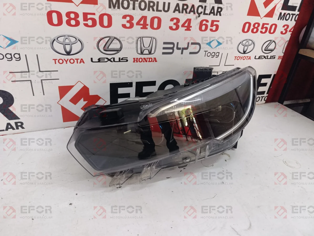 TOGG T10X Sol Far Lambası 2023