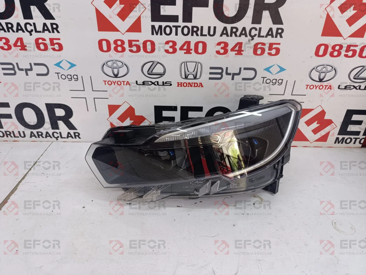 TOGG T10X Sol Far Lambası 2023