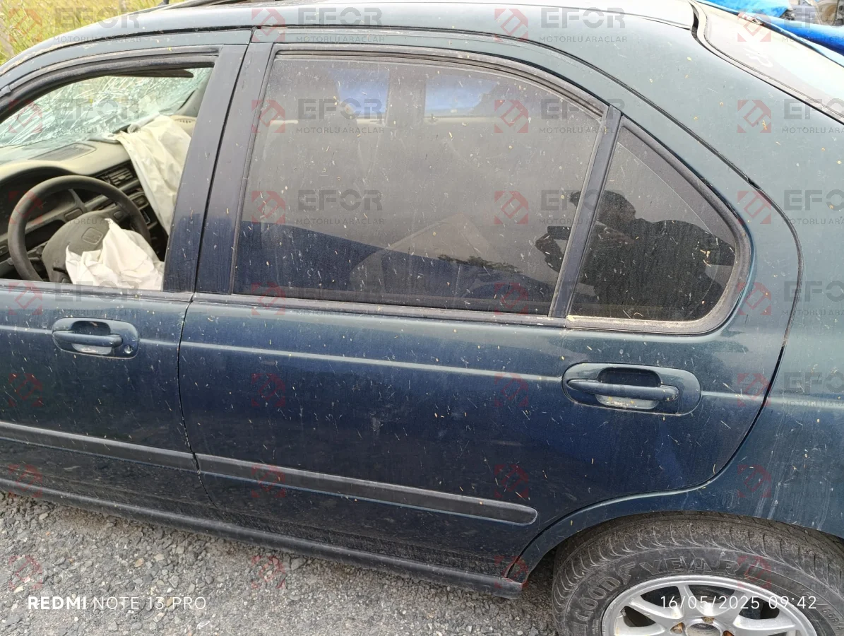 HONDA Civic Arka Kapı 1997-1999