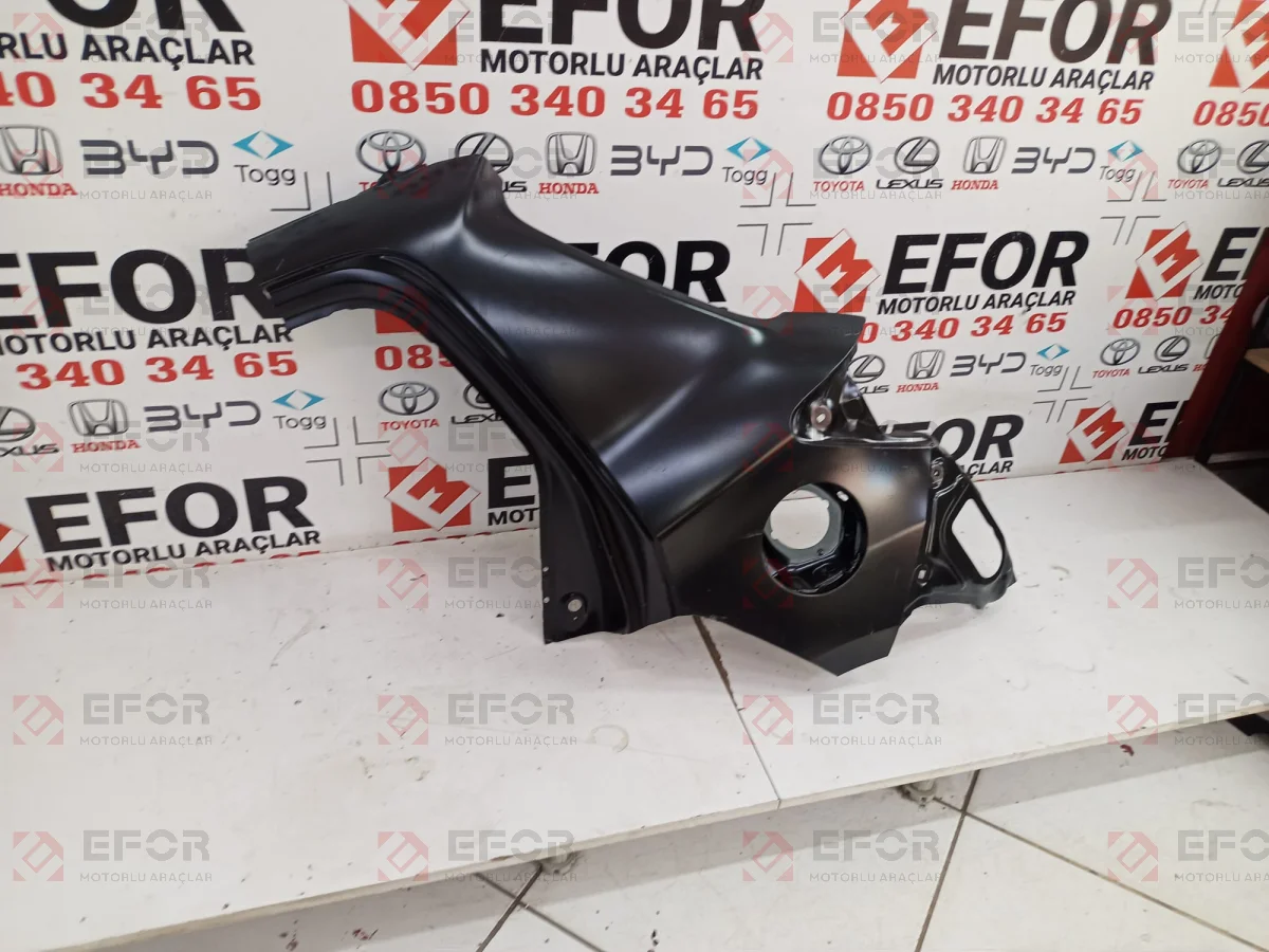 TOYOTA Yaris Arka Çamurluk 2012-2019