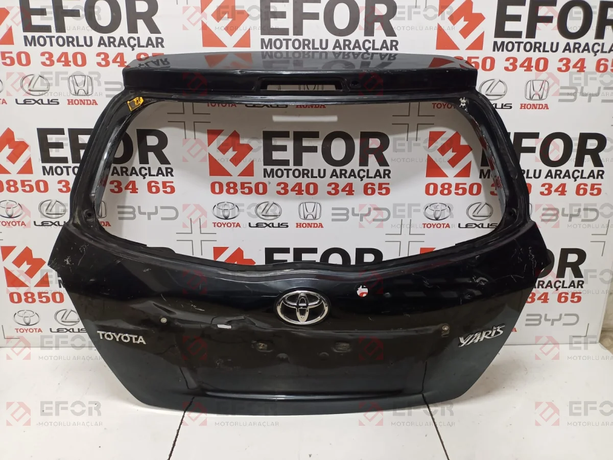 TOYOTA Yaris Bagaj Kapağı 2012