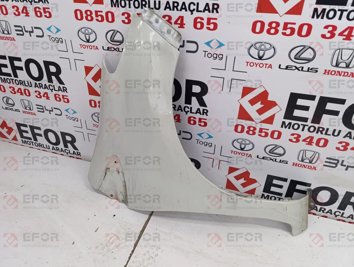 TOYOTA Yaris Ön Çamurluk 2012-2019