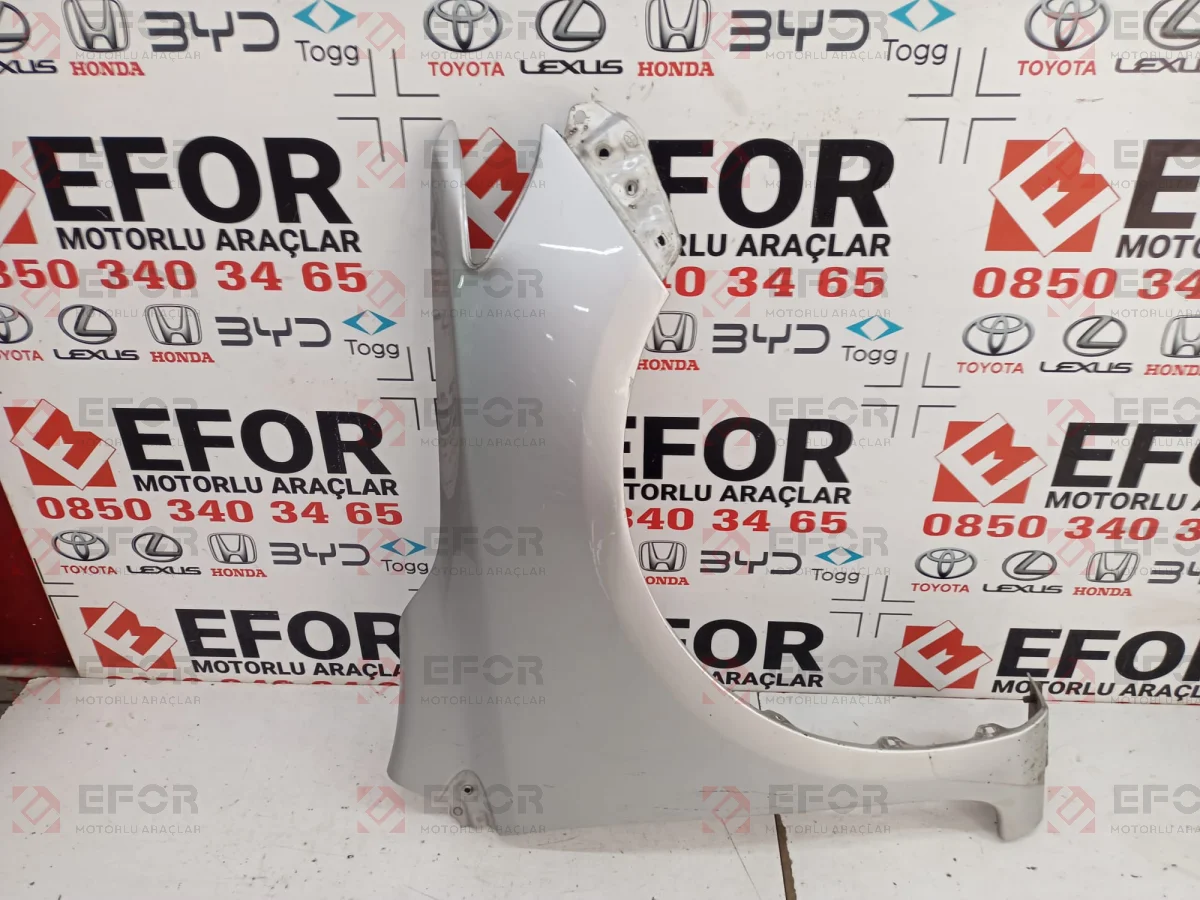 TOYOTA Corolla Ön Çamurluk 2010-2012