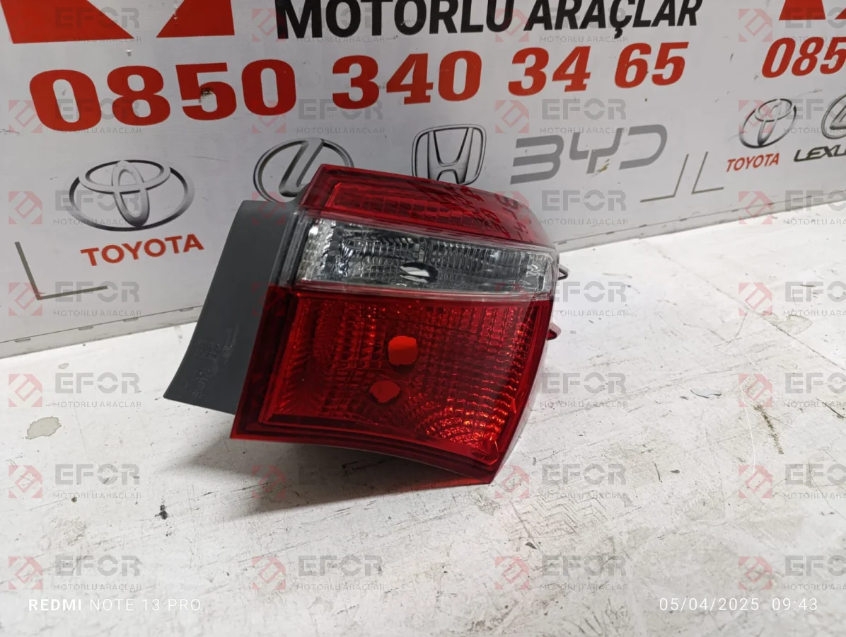 TOYOTA Corolla Sağ Stop Lambası 2013-2018