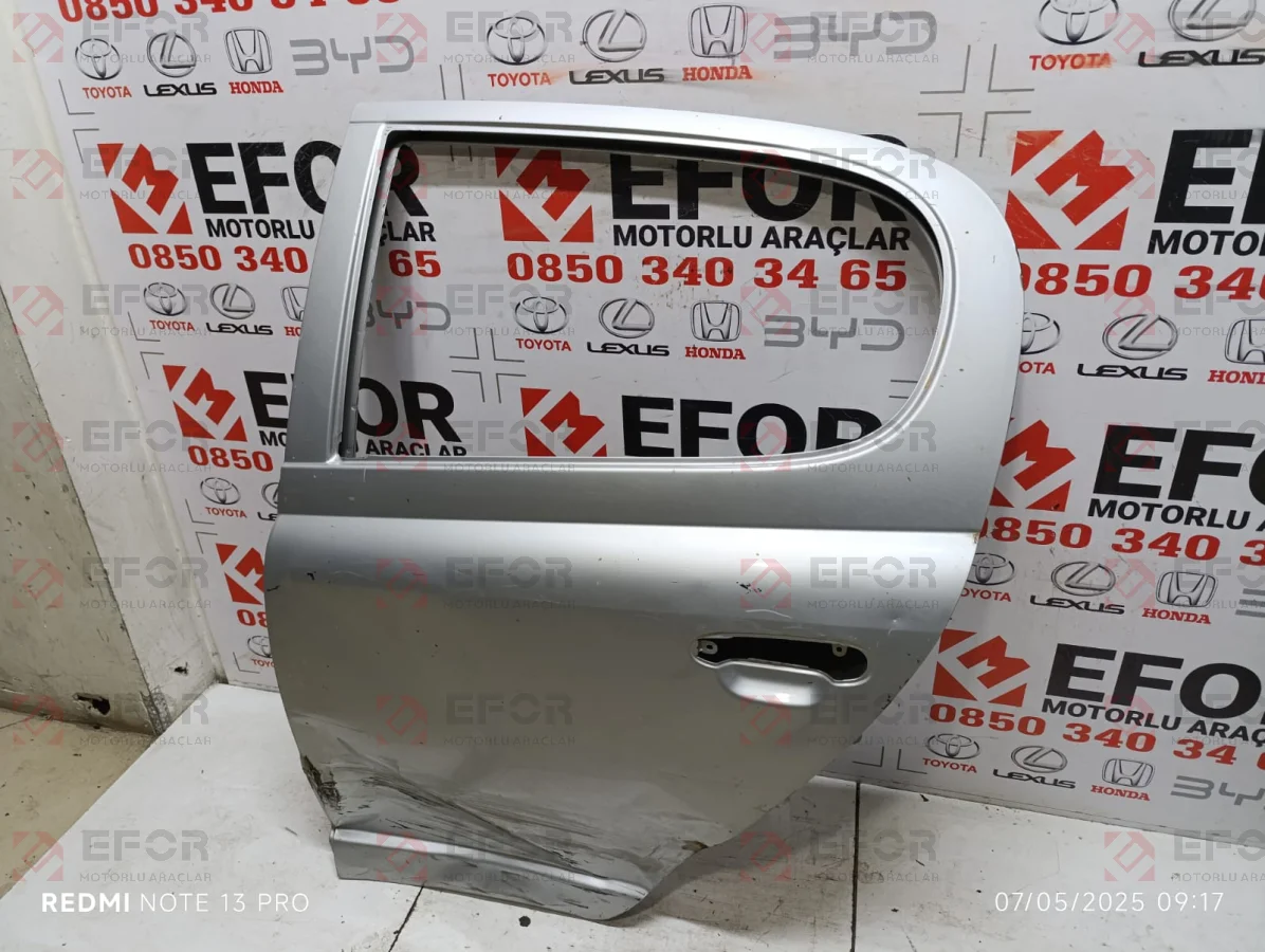 TOYOTA Yaris Arka Kapı 2000-2006