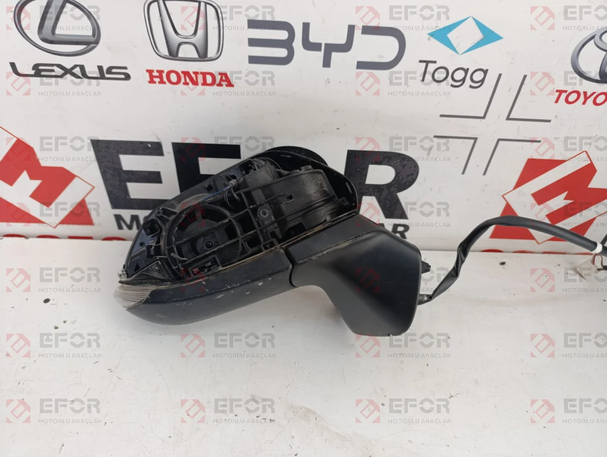 TOYOTA Yaris Cross Sağ Dış Ayna Komple 2024-2026