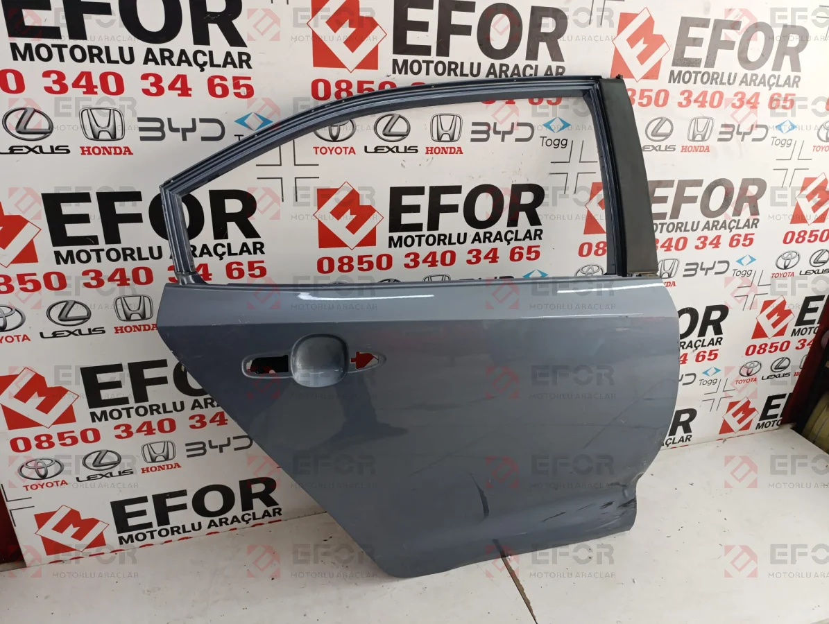 TOYOTA Corolla Arka Kapı 2019-2026