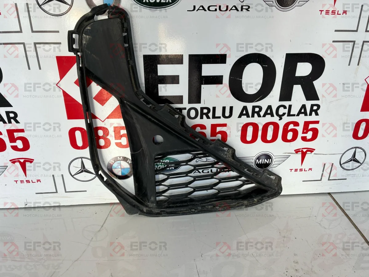 BMW X1 Sağ Ön Tampon