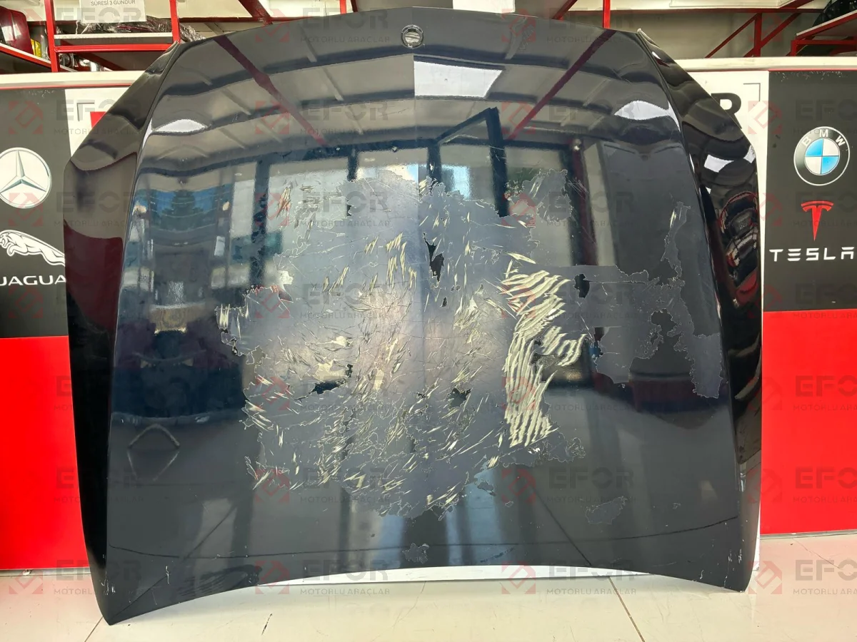 MERCEDES BENZ C Serisi Ön Motor Kaputu