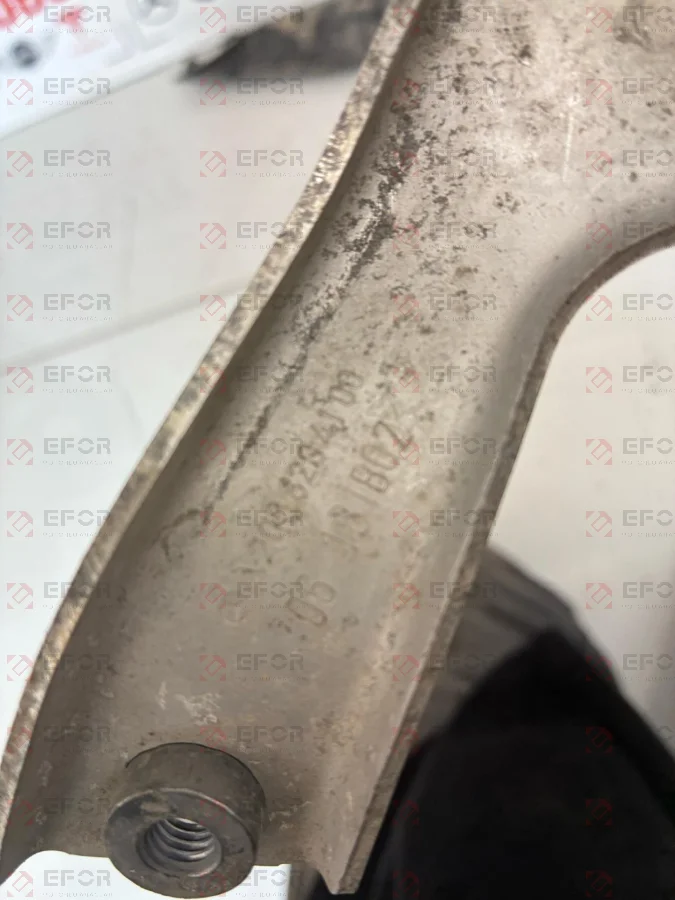 MERCEDES BENZ C Serisi Sağ Su Radyatörü