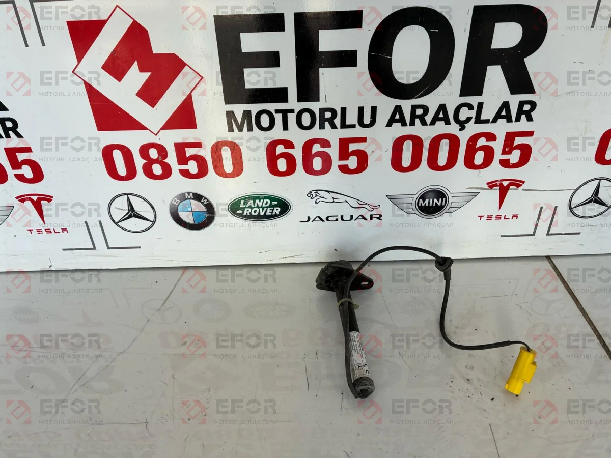 MERCEDES BENZ C Serisi Sağ Sol Motor Kaputu