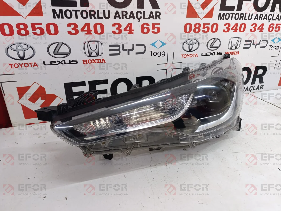 TOYOTA Corolla Cross Sol Far Lambası 2022-2024