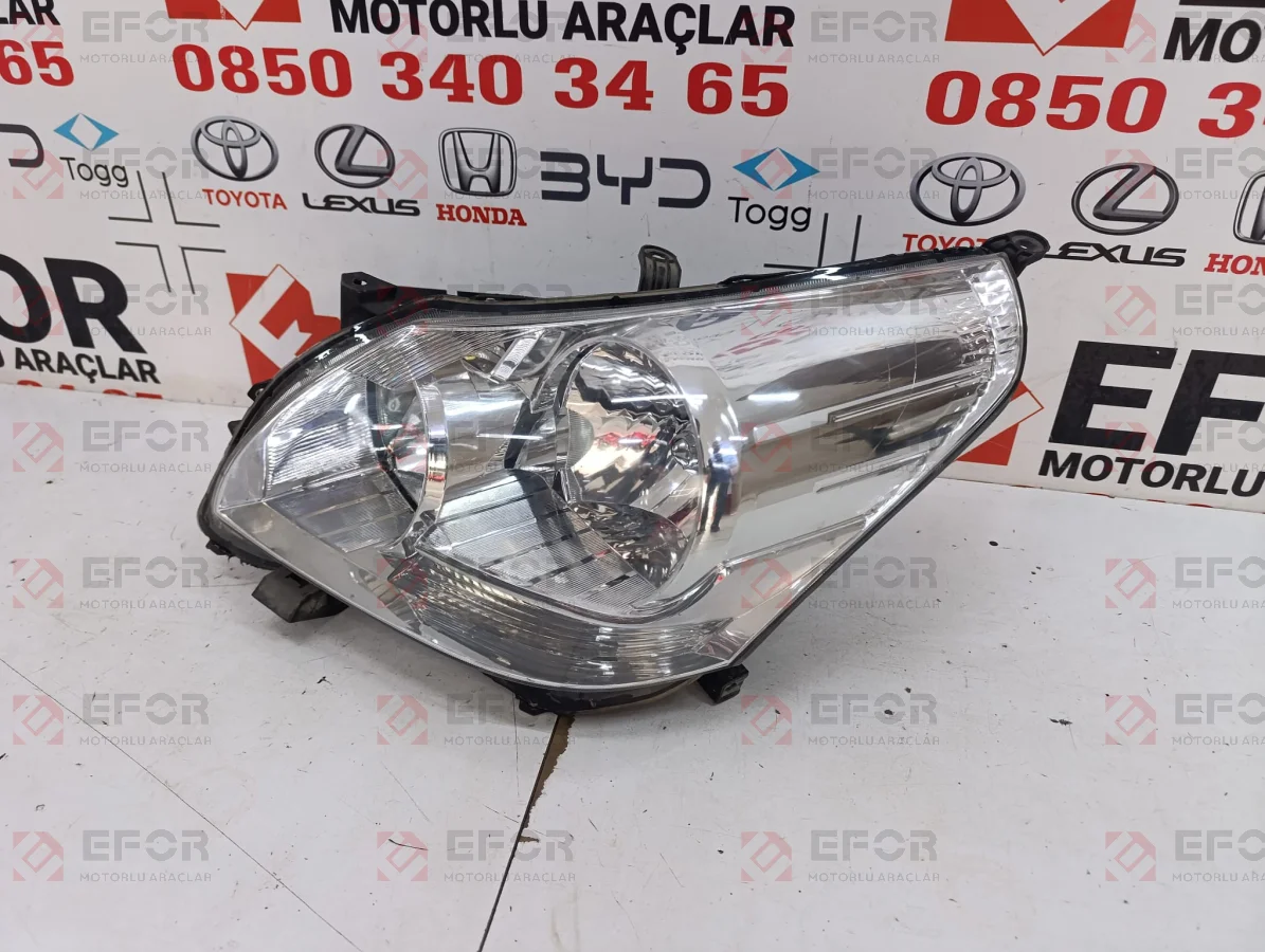 TOYOTA Verso Sol Far Lambası 2009-2011