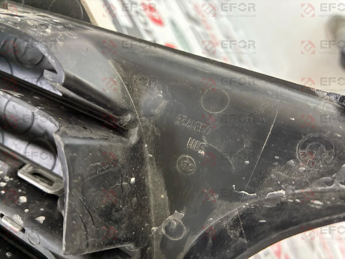 BMW 5 Serisi F10 Sol Sıs Cercevesı