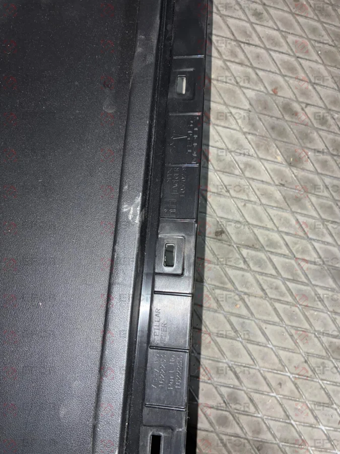 TESLA Model Y C Sutunu Üst Trım Grubu 1622253-00-c
