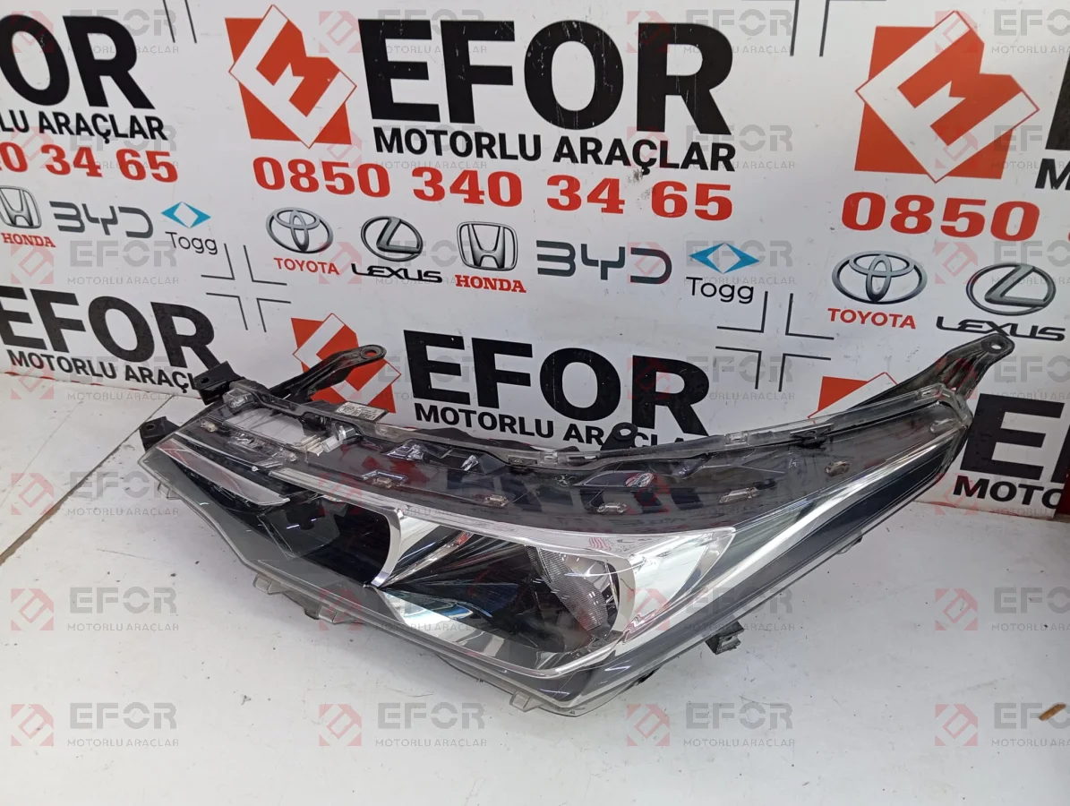 TOYOTA Corolla Sol Far Lambası 2017-2018