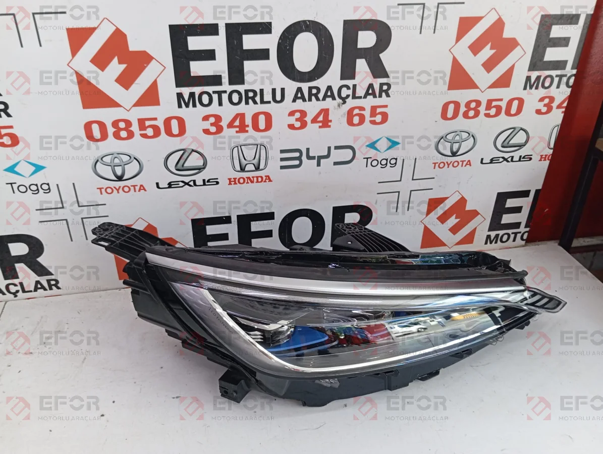 BYD Atto 3 Sağ Far Lambası 2024