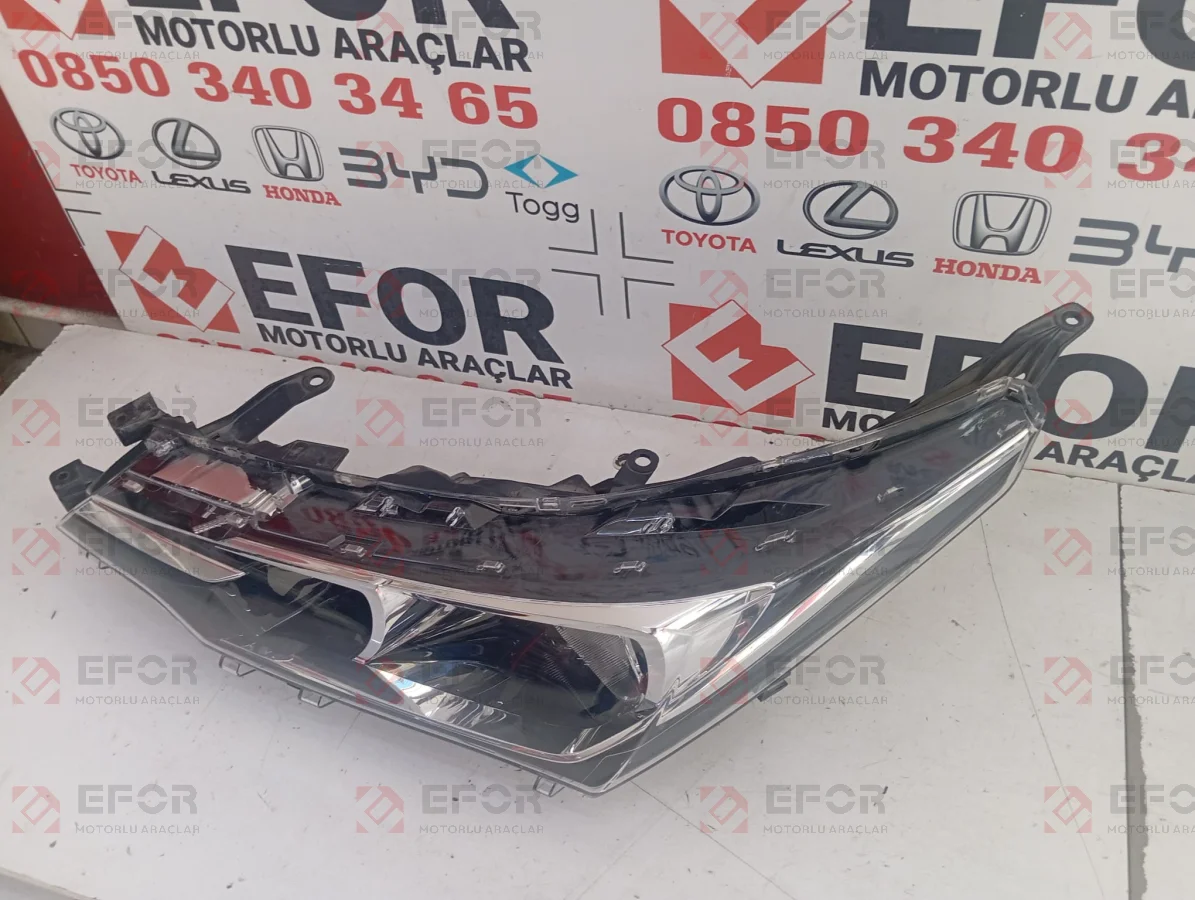 TOYOTA Corolla Sol Far Lambası 2016-2018